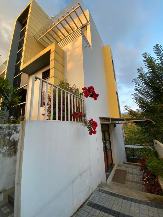 Munnar Bnb Bed & Breakfast Luaran gambar